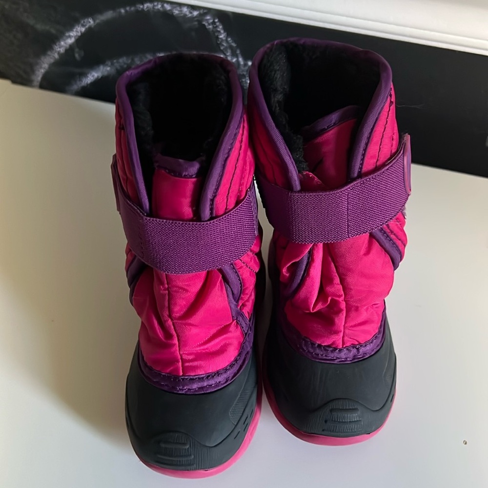 Toddler Kamik snow boots